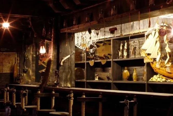 Haunted pub crawl through Galveston's Strand district bars