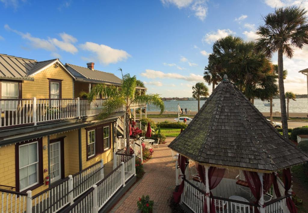 Bayfront Marin House