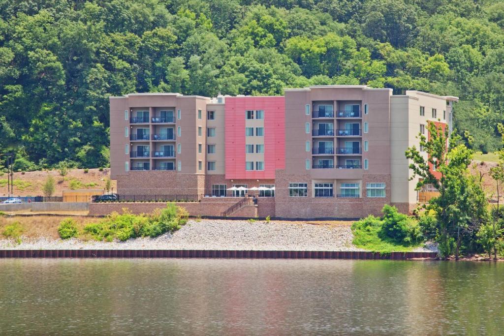 SpringHill Suites