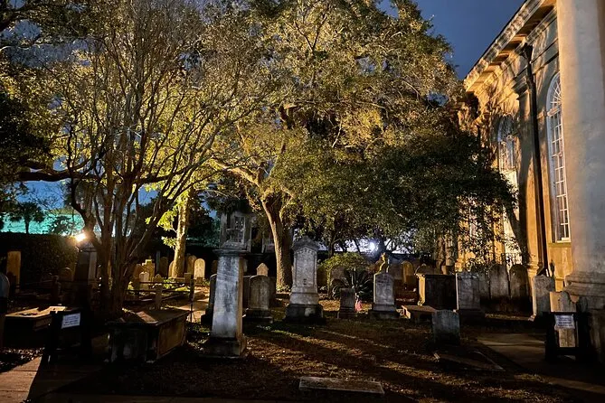 Guided Walking Ghost Tour in Charleston
