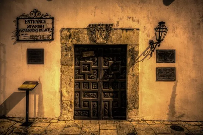 Adults-only late-night ghost tour in downtown San Antonio