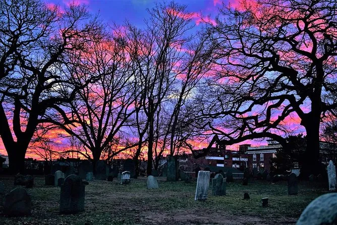 Two-hour Bewitched historical tour of downtown Salem