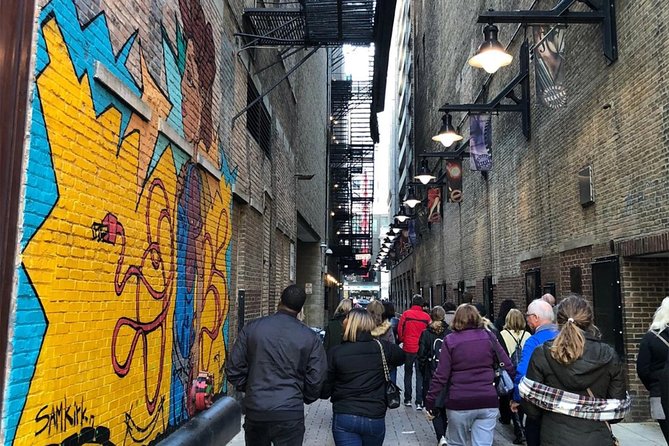 Gangsters and Ghosts Tour in Chicago