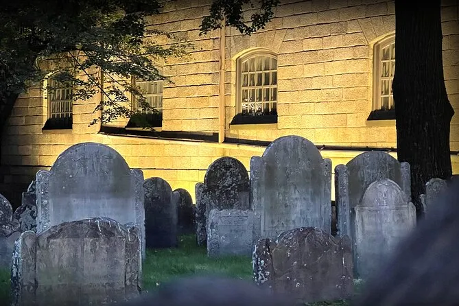 Guided walking tour on Boston's historic streets at night