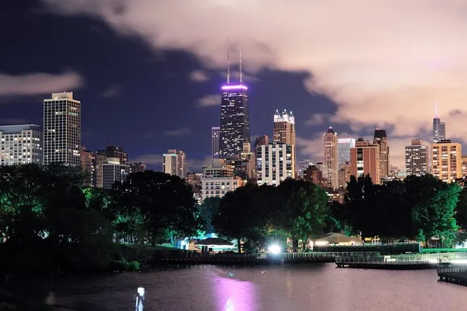 Phone-based haunted city exploration game in Chicago