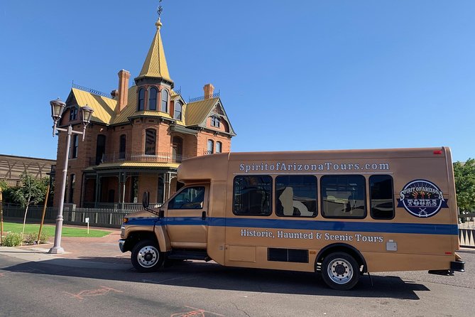 Small-group murders and mysteries tour in Phoenix