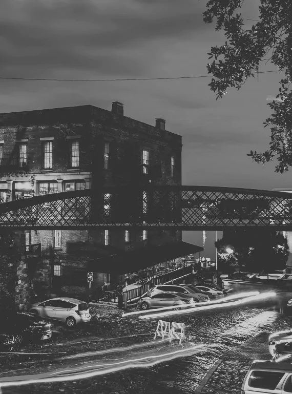 Places to Stay in Savannah