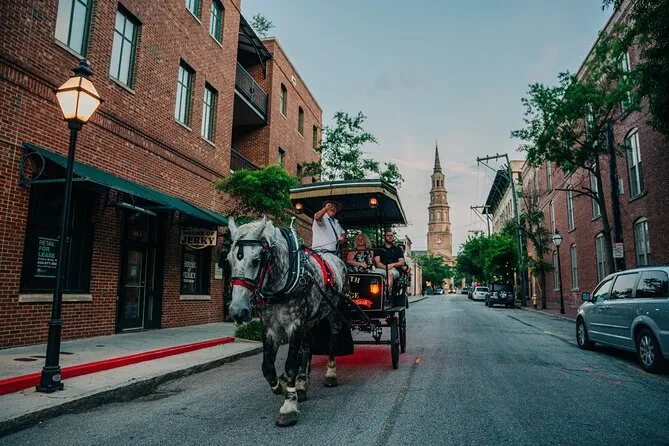 Evening horse and carriage ghost tour through Charleston